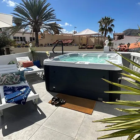 Family With Terrace, Hot Tub, Ac, Pool, View And Grill In * Chayofa